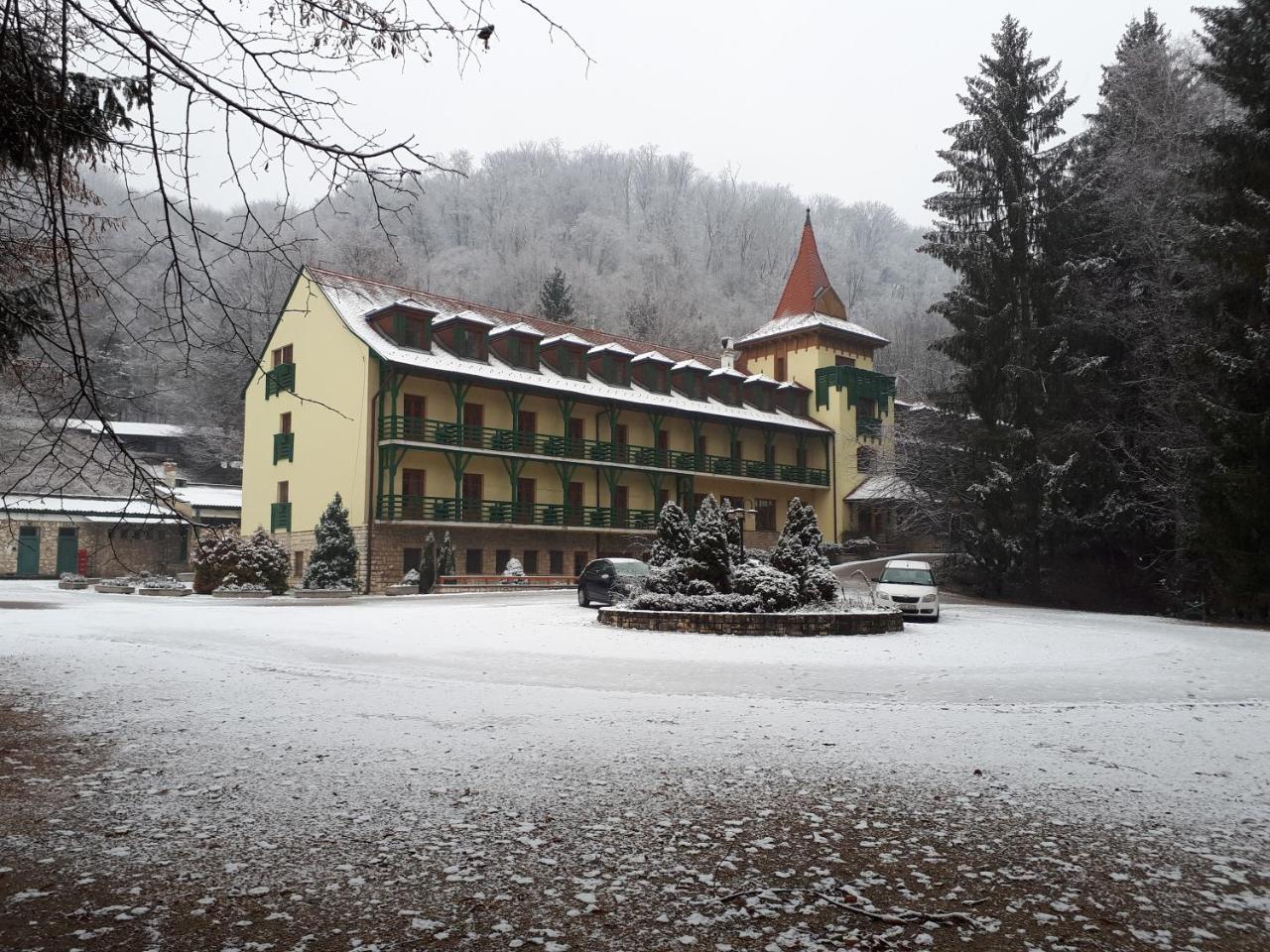 Bakony Hotel Bakonybel Luaran gambar