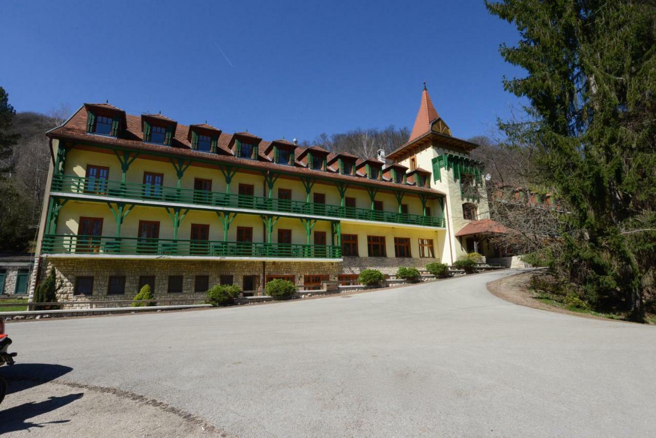 Bakony Hotel Bakonybel Luaran gambar